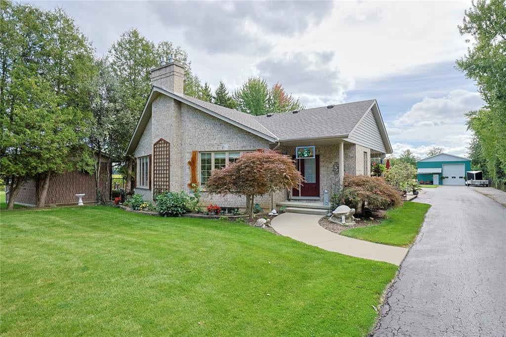 5121 Lakeshore Road