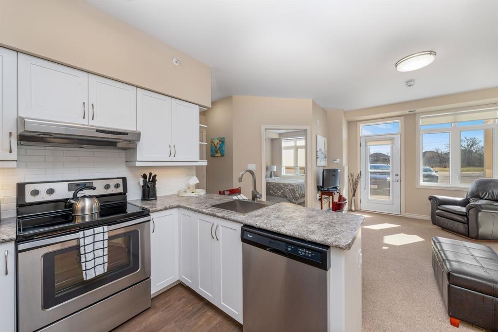 180 Bunker Avenue 1BR