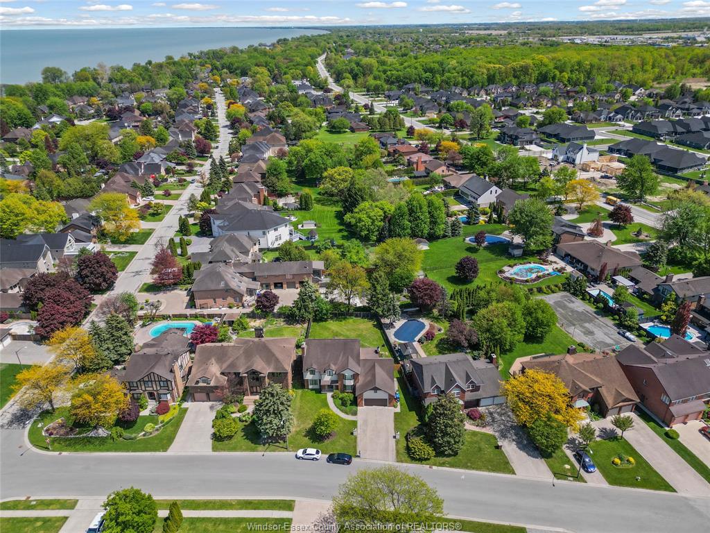 28 CLEOPHAS Drive