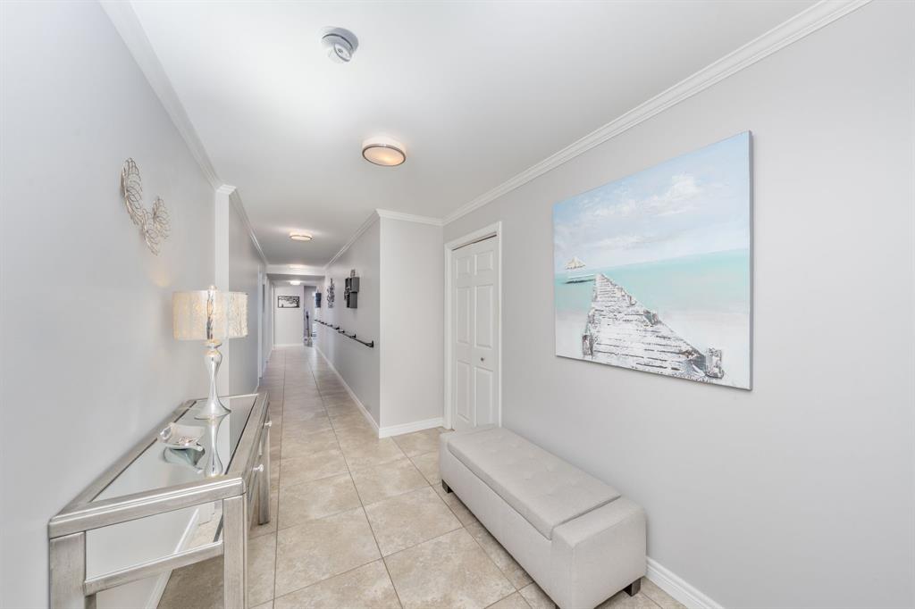 1520 Venetian Boulevard M201