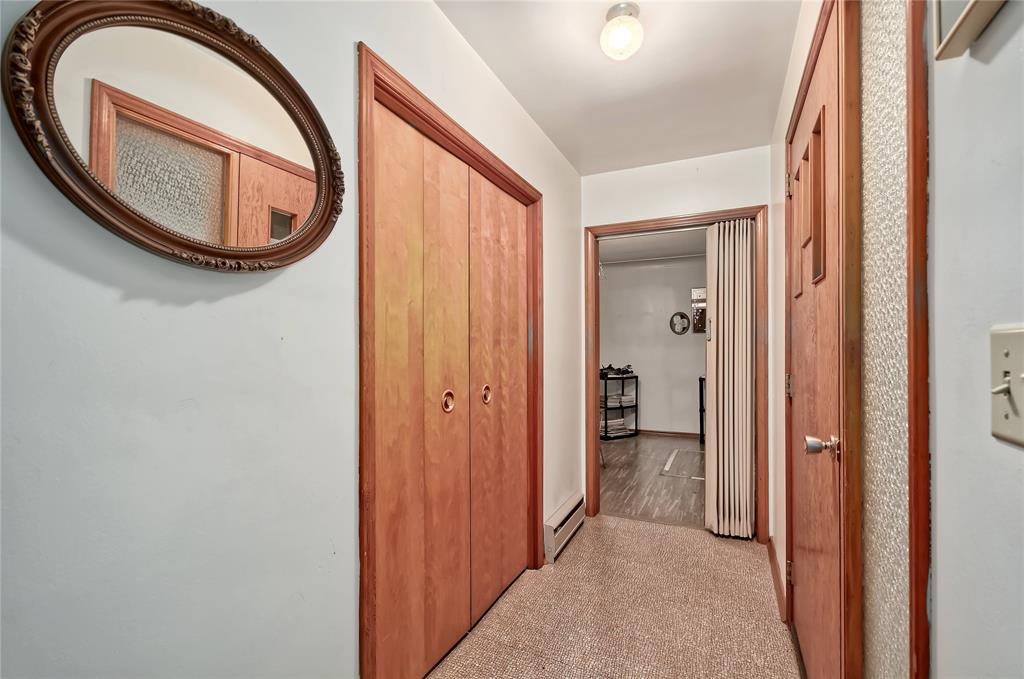 6256 EGREMONT Road