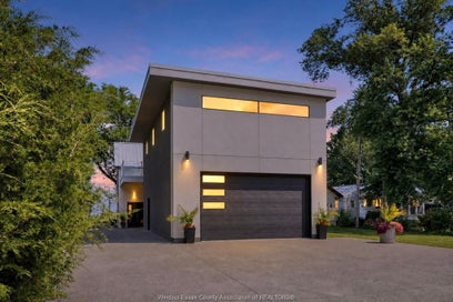 1674 CAILLE Avenue Lakeshore ON N8L 0J4