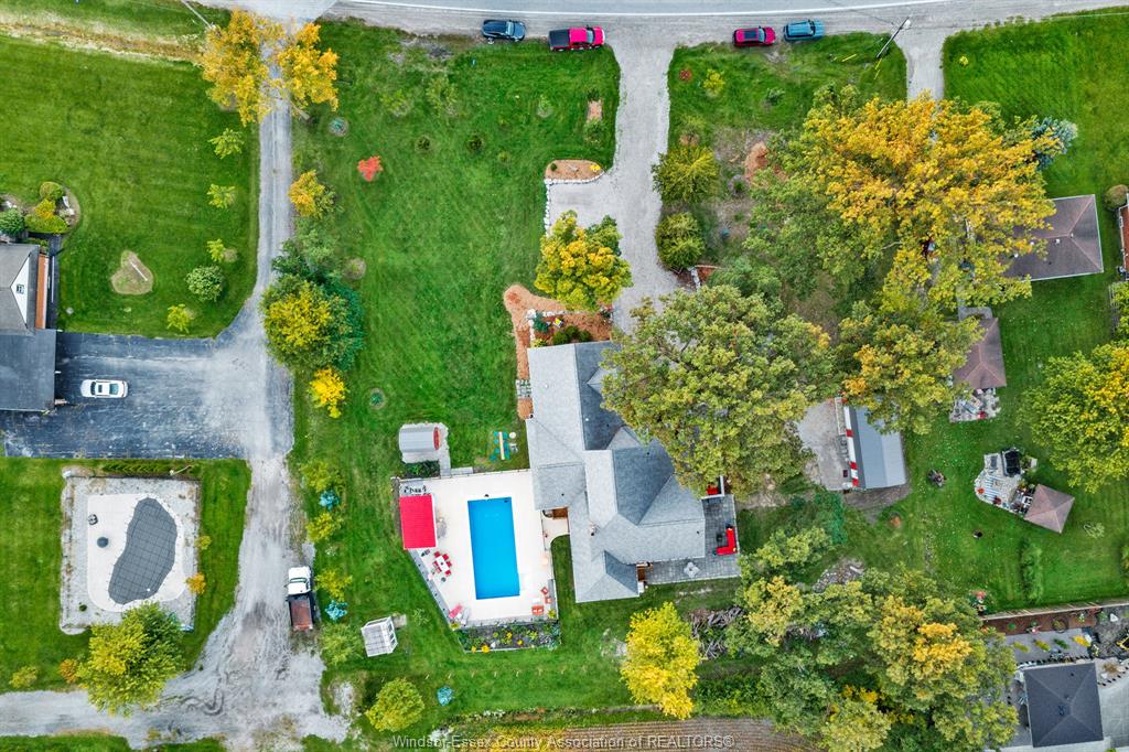 414 ELMSTEAD