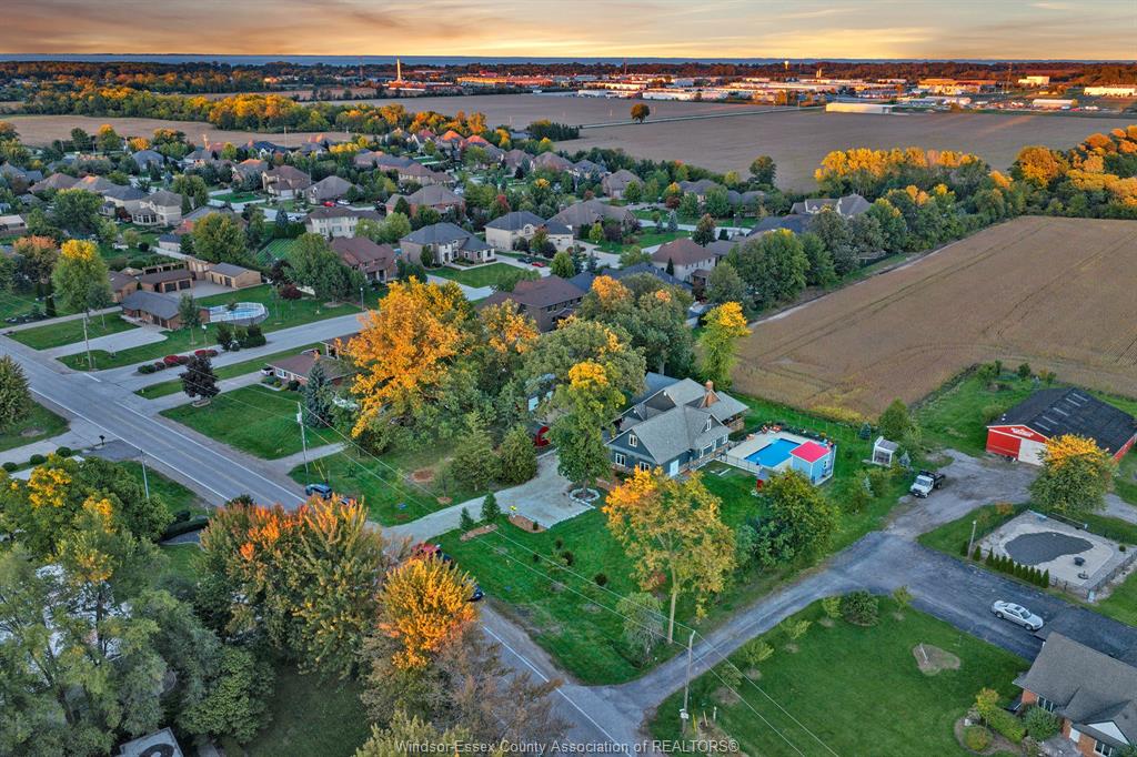 414 ELMSTEAD