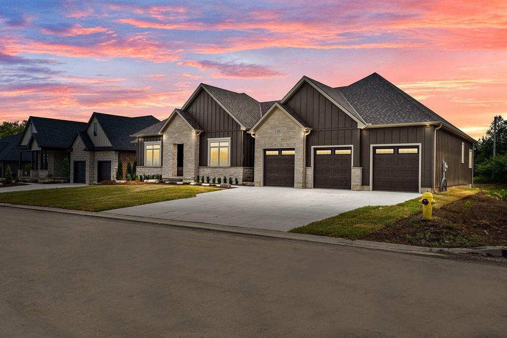 52 EAST GLEN Drive