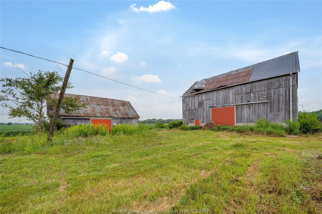 1094 HALE SCHOOL Road