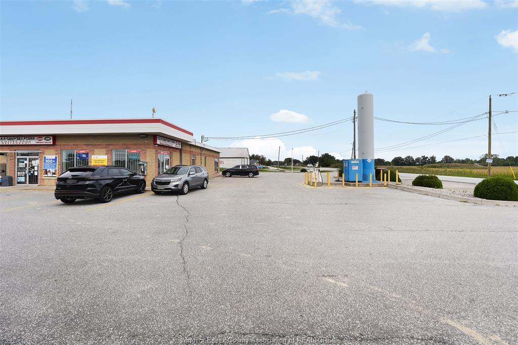 274 COUNTY RD 42