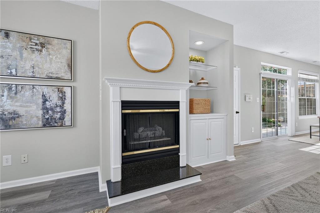 1833 Staple Inn DR