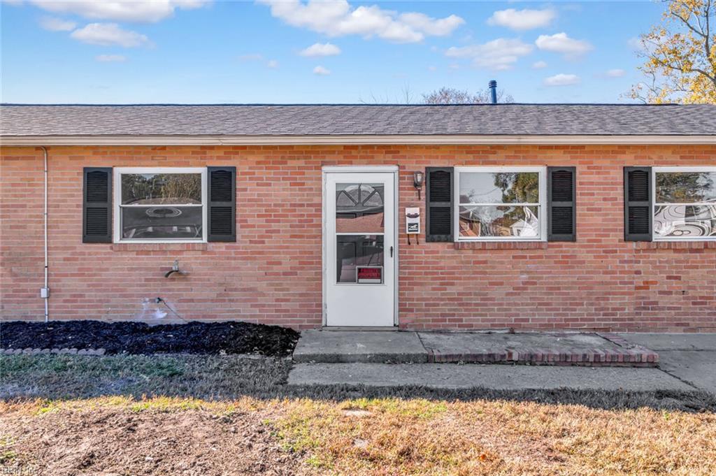 635 Kings View CT