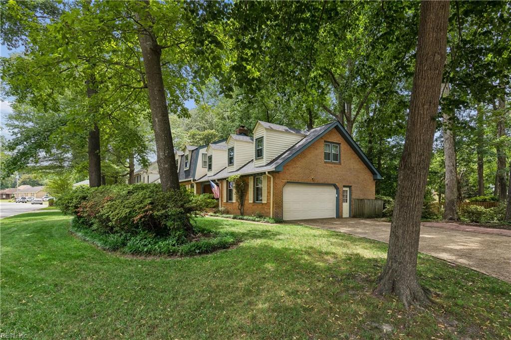 709 Oxbow DR