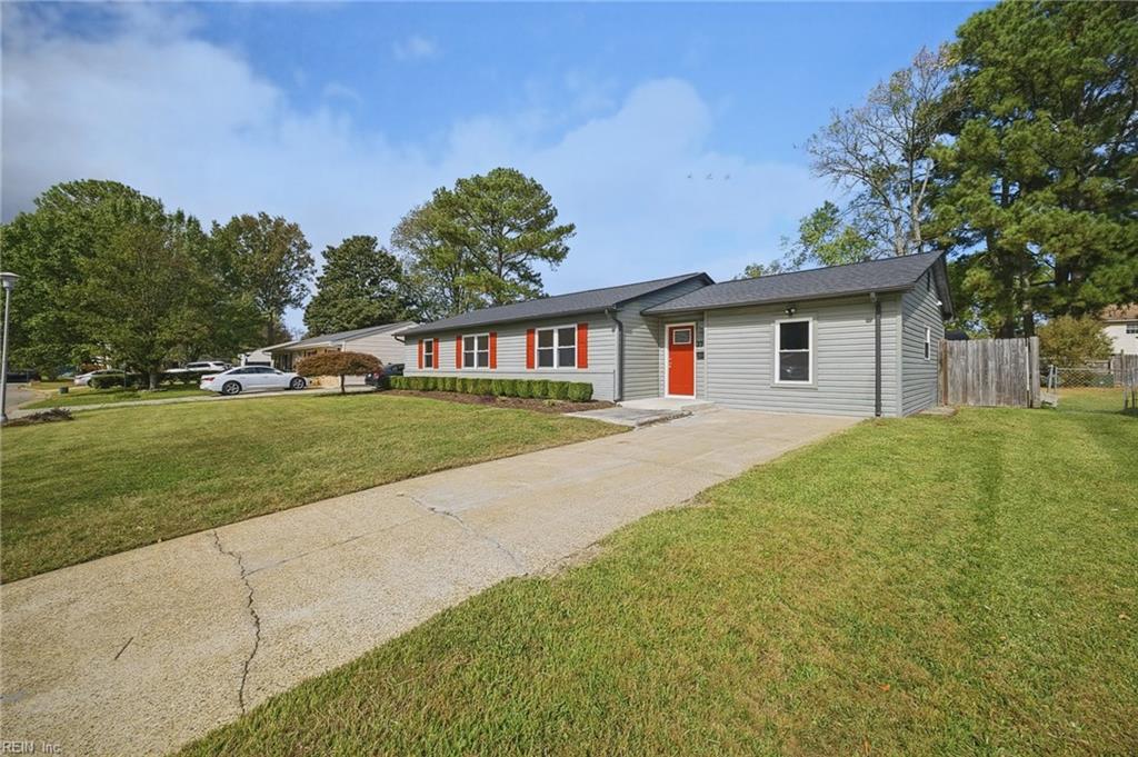 3776 Starlighter DR