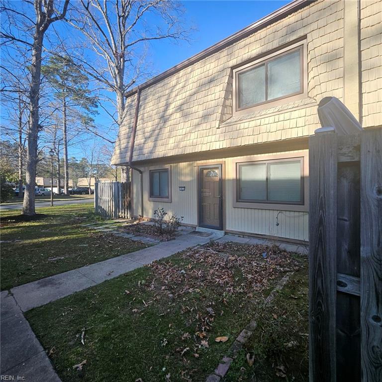 1632 Monterry PL