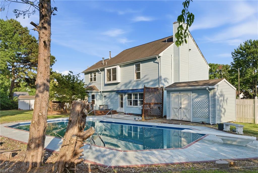 300 Golden Maple CT