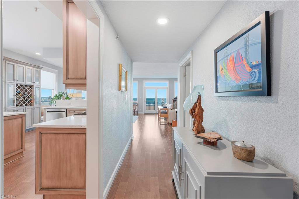 2314 Beach Castle LN 102