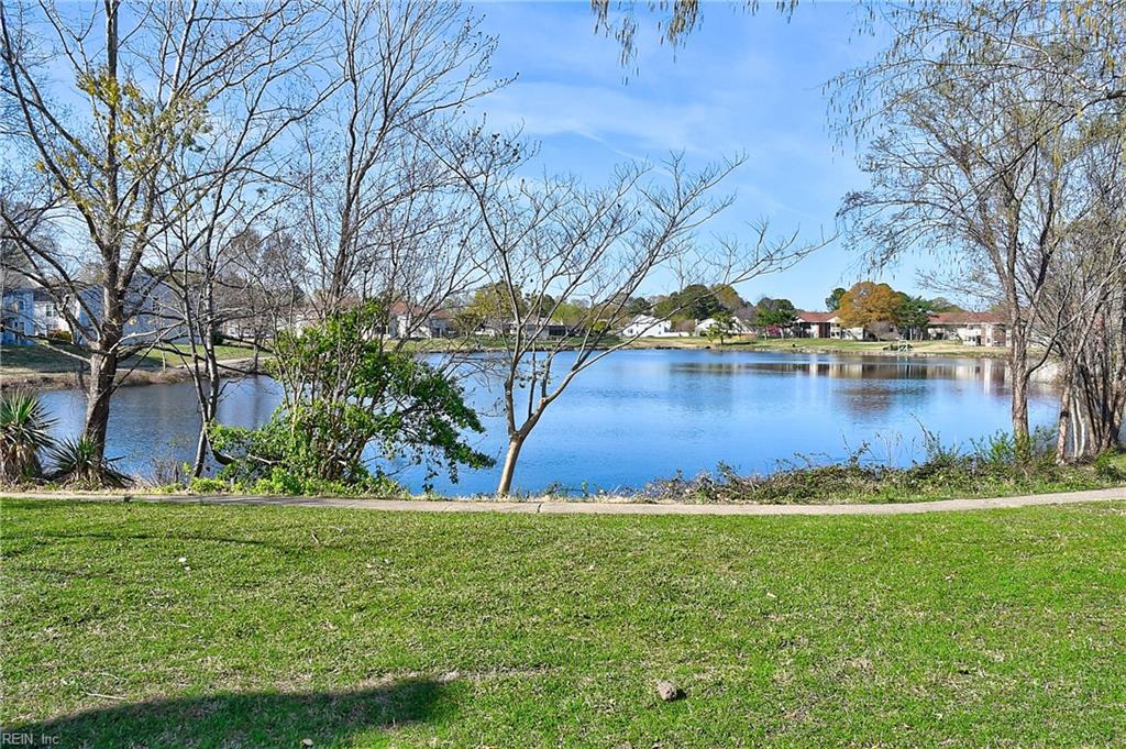 4072 Thomas Jefferson DR