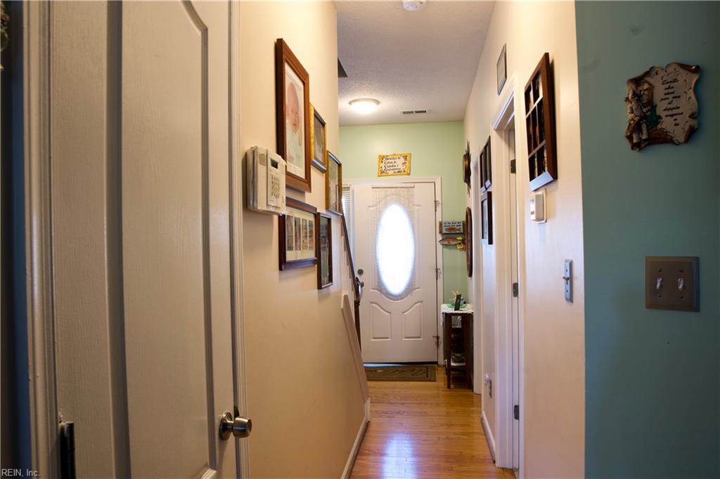 610 Station Square CT