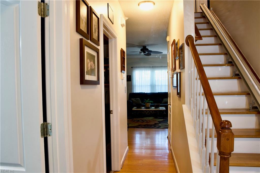 610 Station Square CT