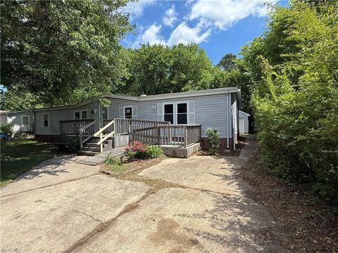 1224 Old Clubhouse RD Virginia Beach VA 23453