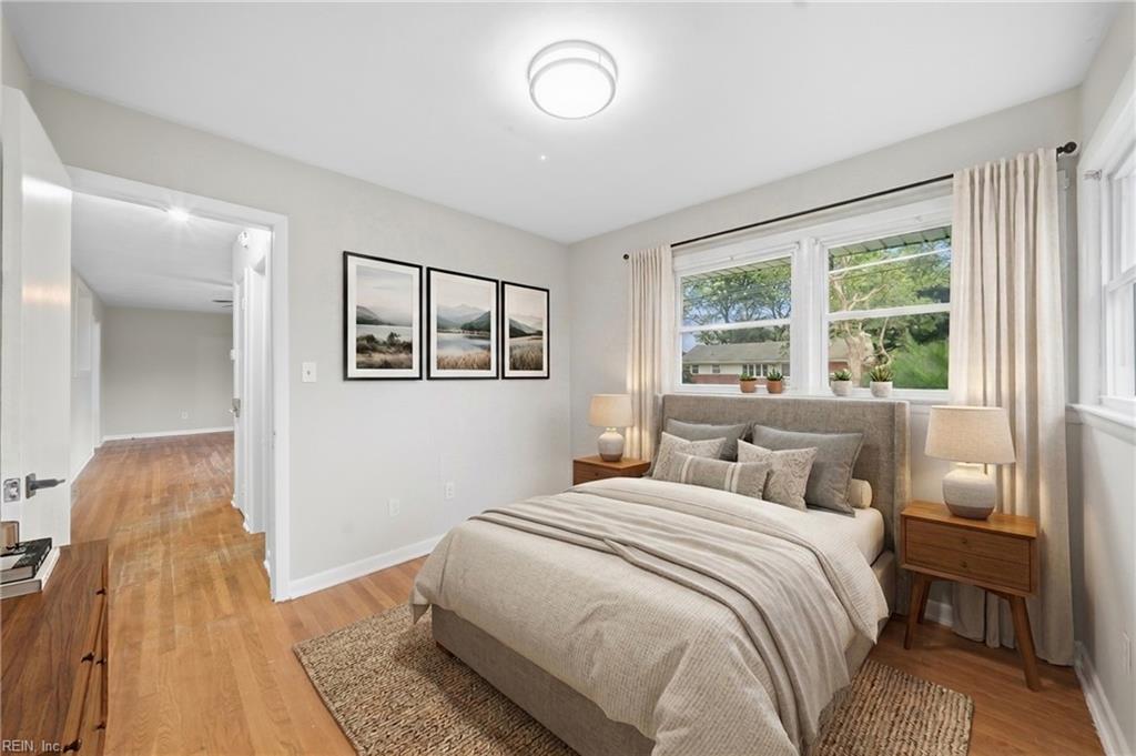 10 Eastlawn DR
