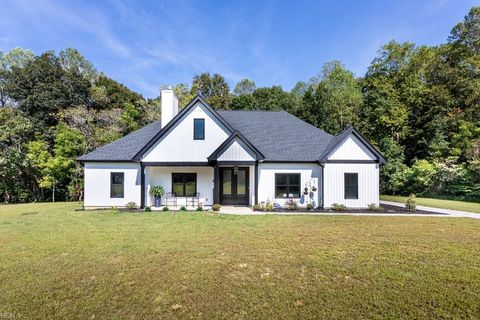 2902 Forge RD Toano VA 23168