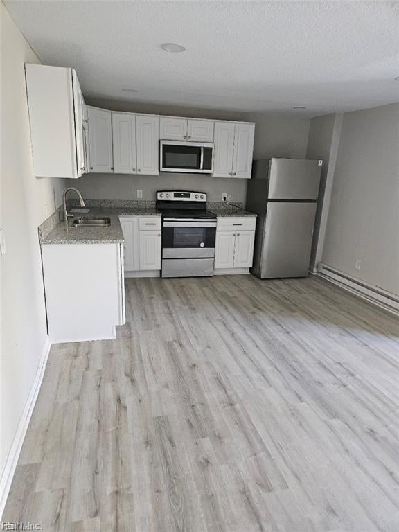 1601 Elm AVE