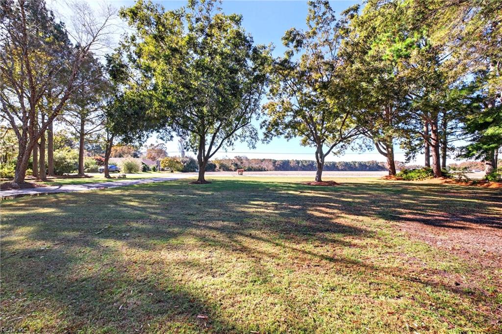 4284 Charity Neck RD