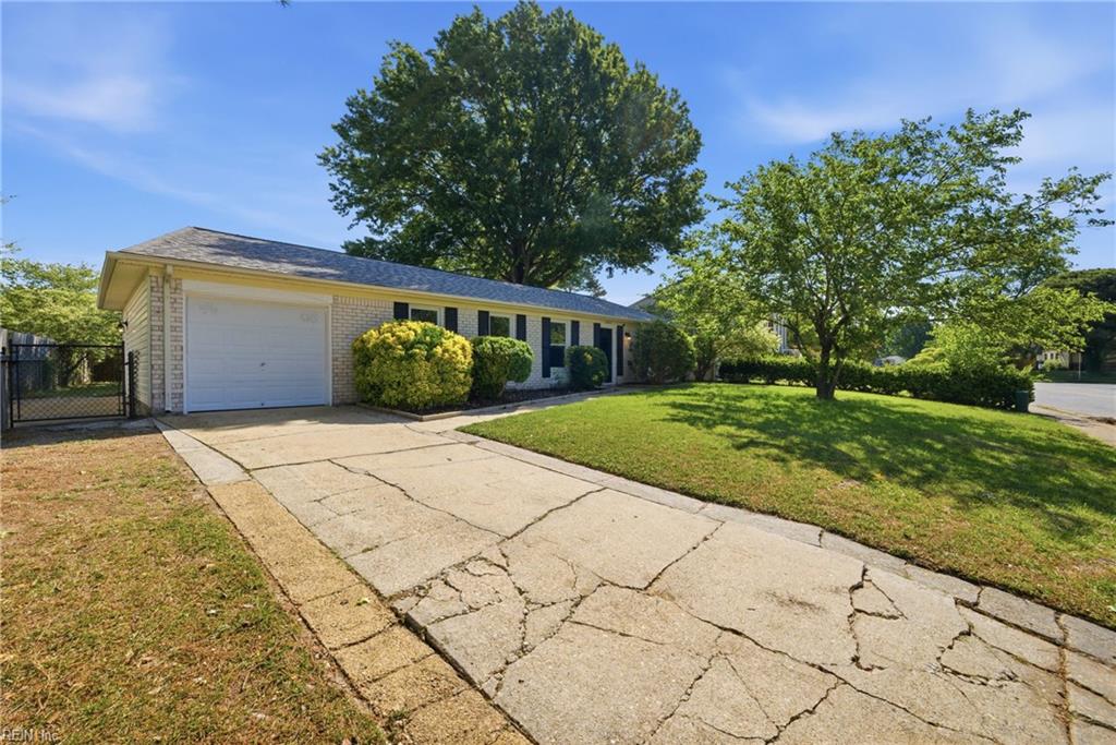 3804 Forest Glen RD