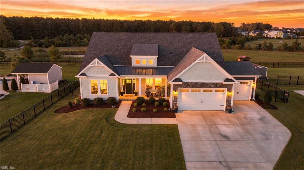 3053 Kingsfield DR