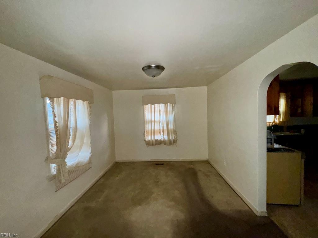 804 Gay AVE
