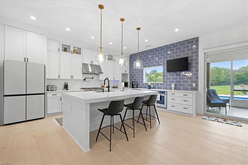 2921 Estates DR