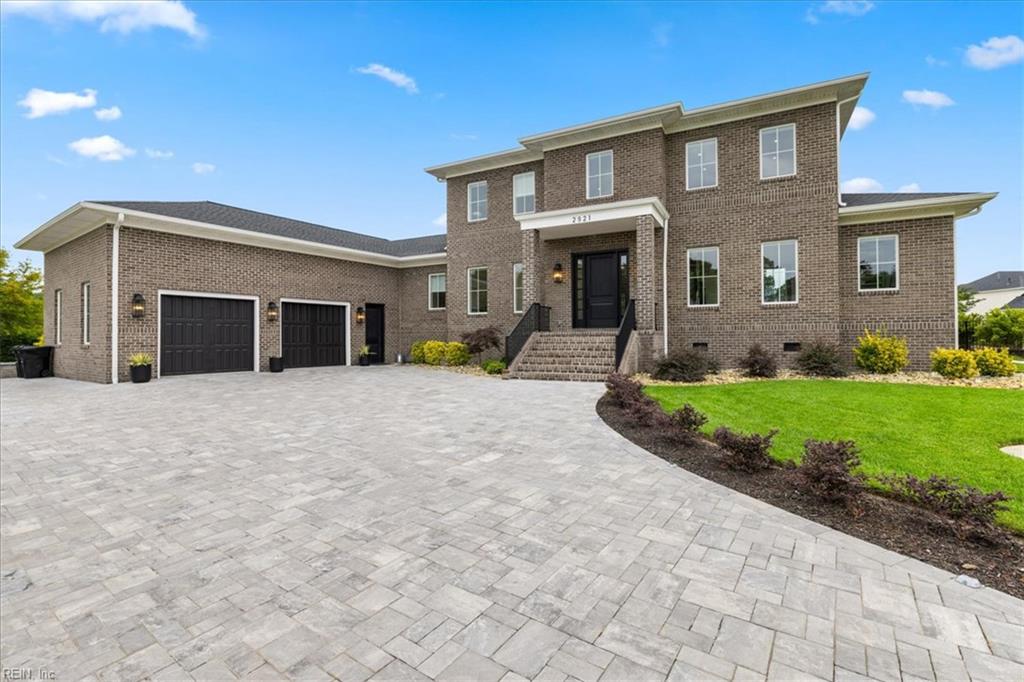 2921 Estates DR