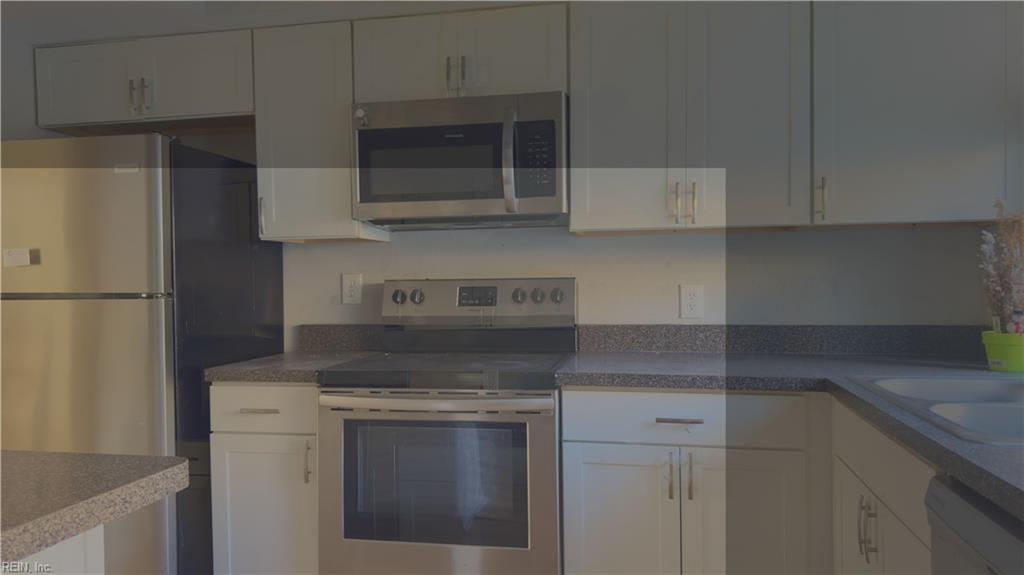 3853 Chimney Creek DR