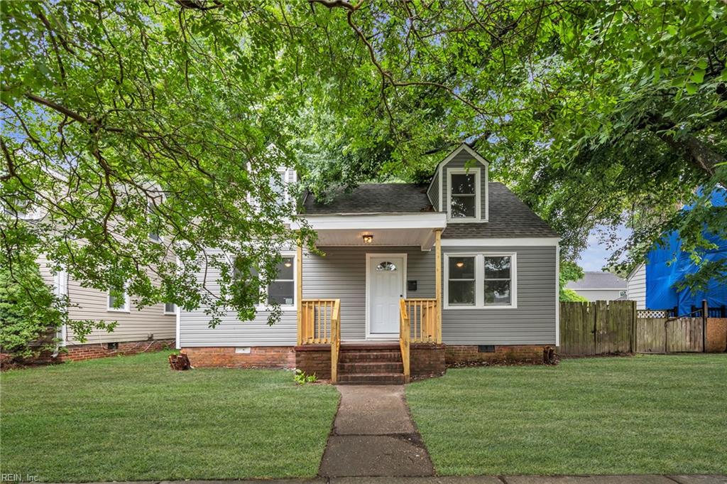 329 E Randall AVE