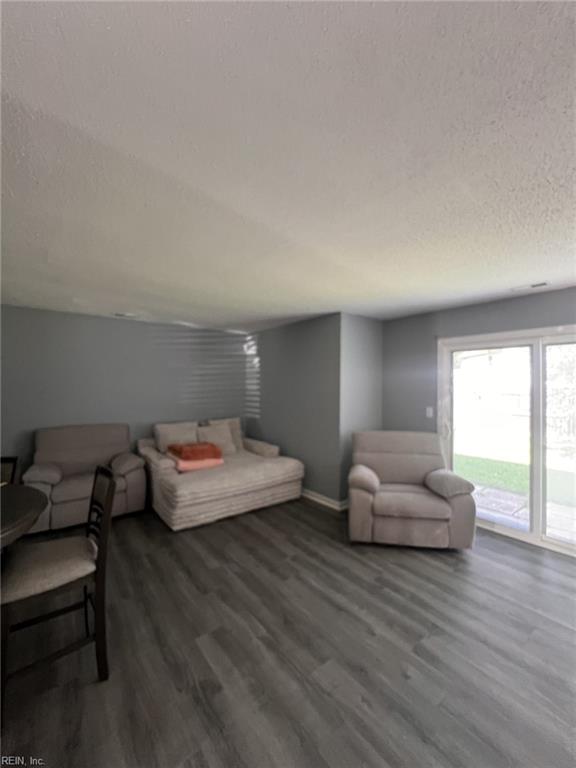 714 Spence CIR