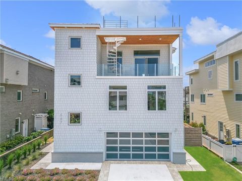 647 S Atlantic AVE Virginia Beach VA 23451