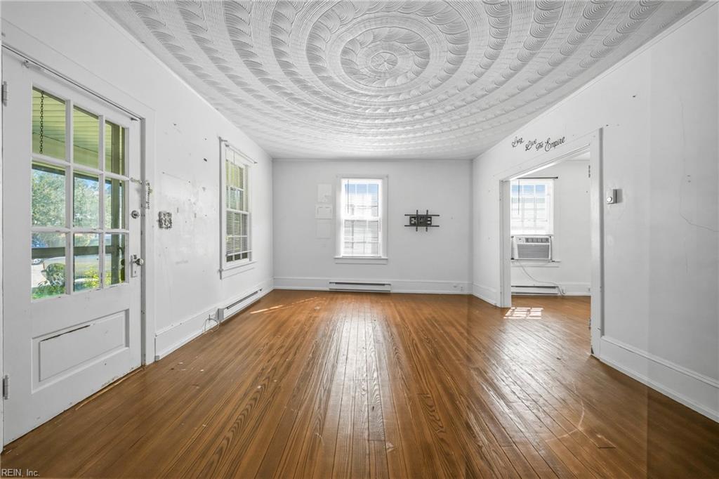 101 Highland AVE
