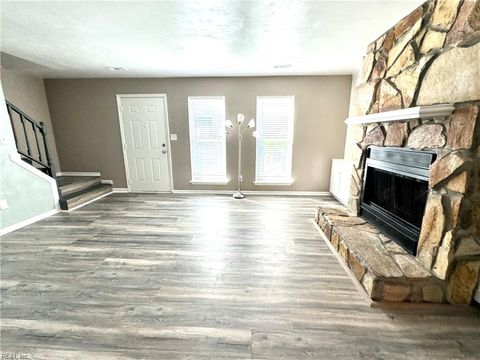 4736 Hollis RD 4736 Virginia Beach VA 23455