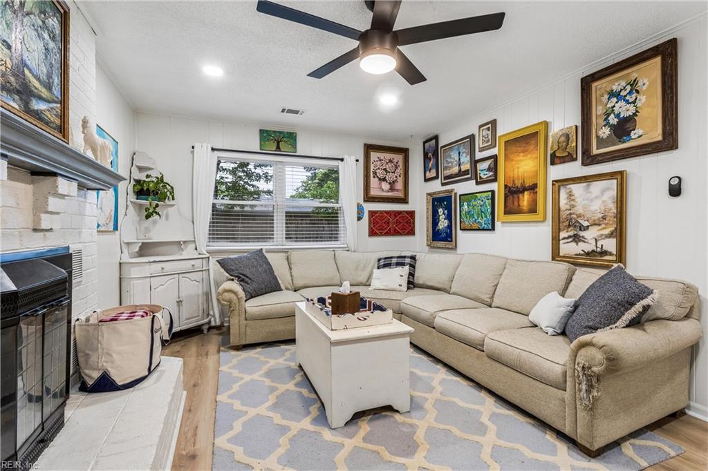 4128 White Beam CT