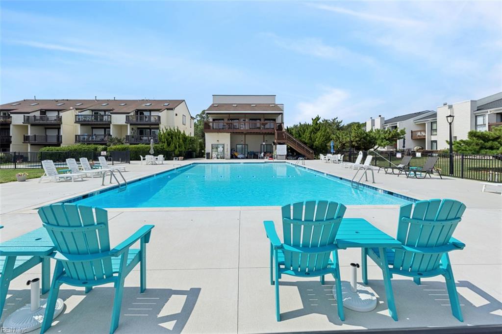 3920 Whispering Oaks PL 102