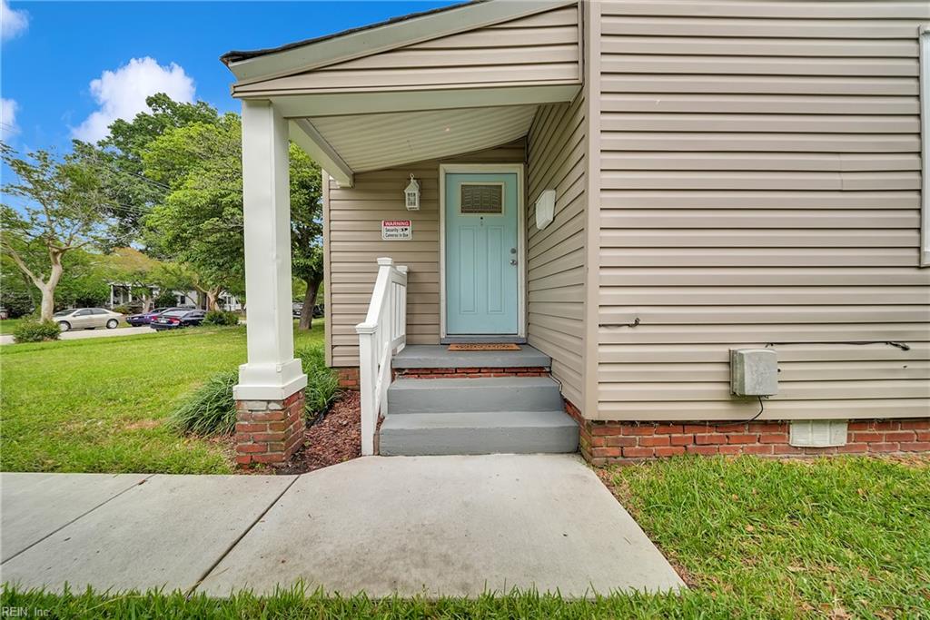 127 Forrest AVE