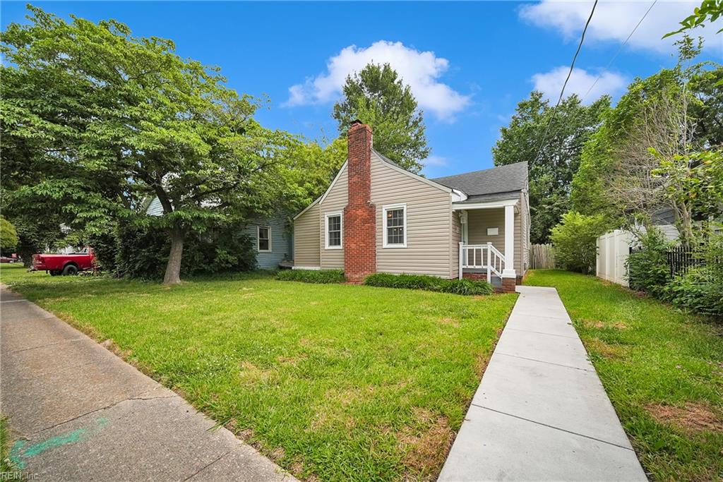 127 Forrest AVE