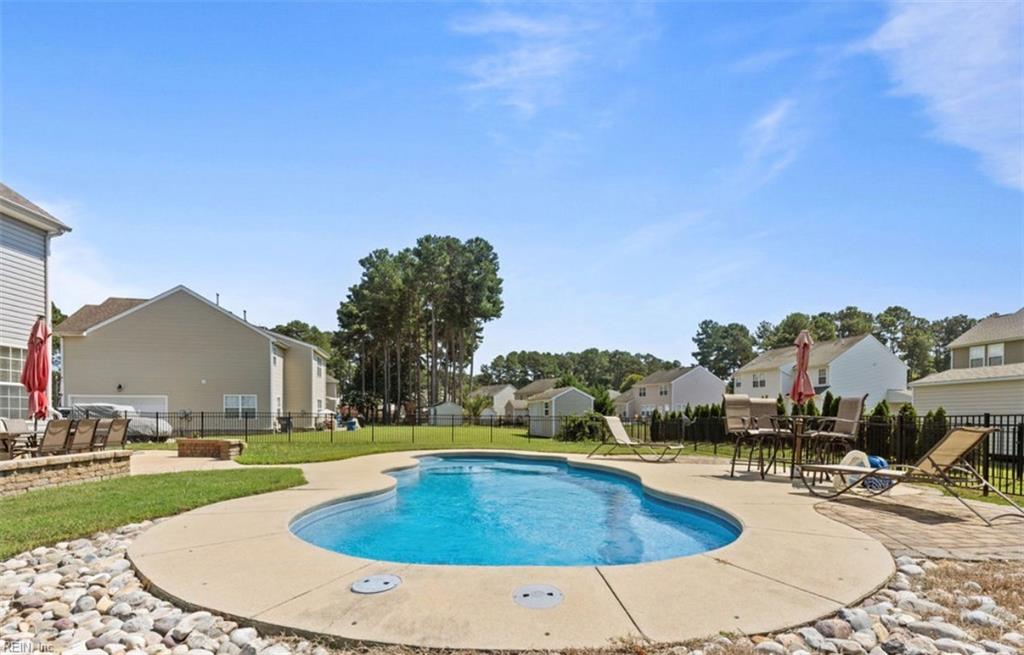 224 Wellington Cir CIR