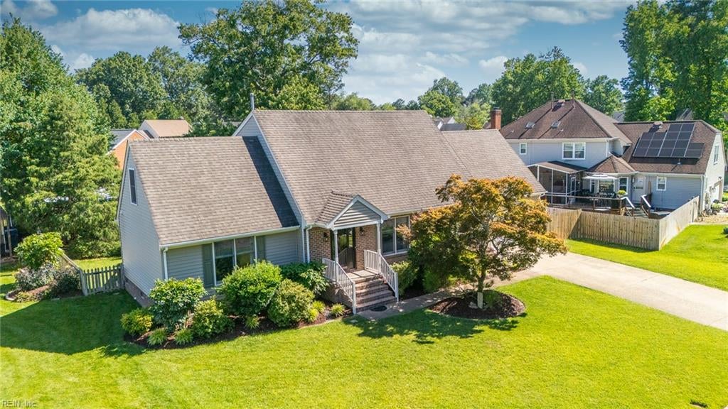 635 Foxgate Quarter DR