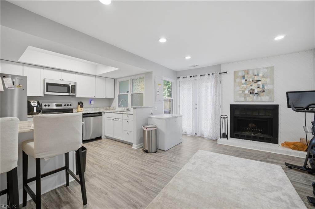 3817 Chimney Creek DR