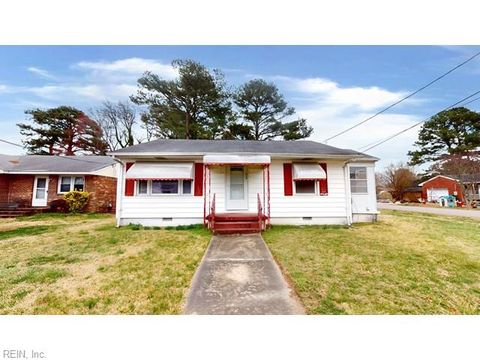 1424 Myrtle AVE Chesapeake VA 23325