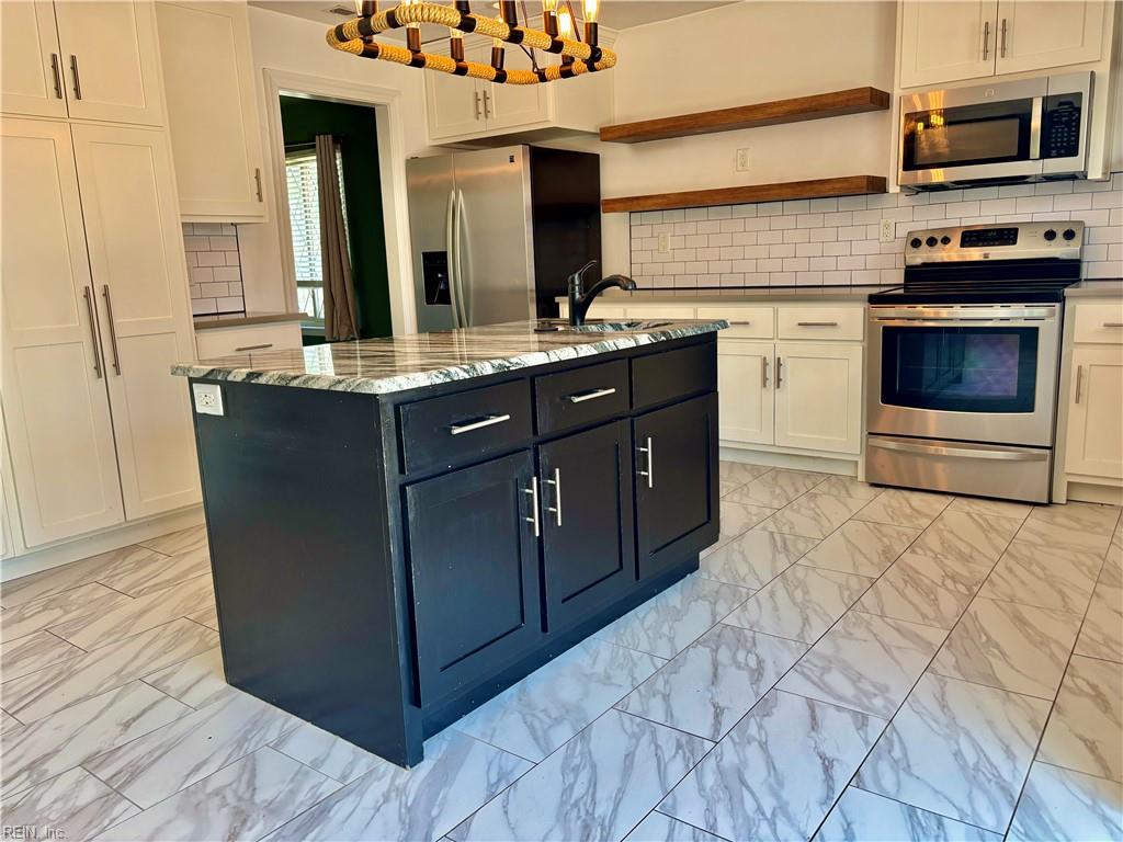 956 Calypso LN