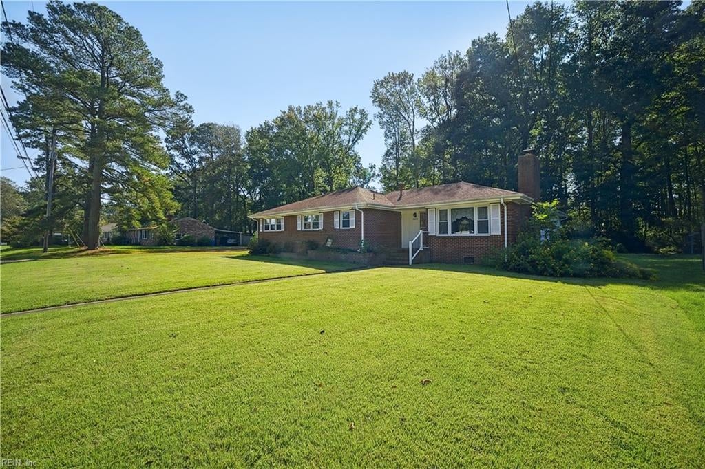 2220 Capri CIR