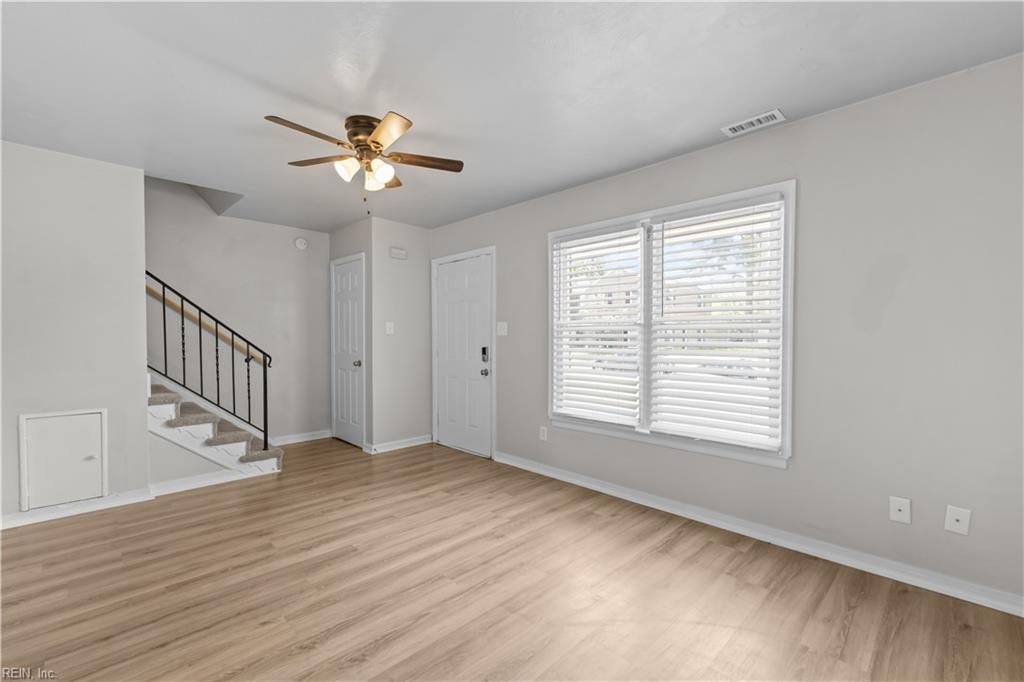 5850 E Hastings ARCH