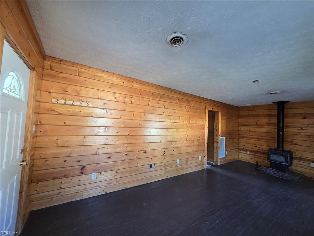 1110 Poquoson AVE