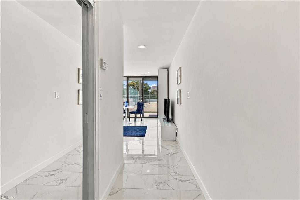 4004 Atlantic AVE 202